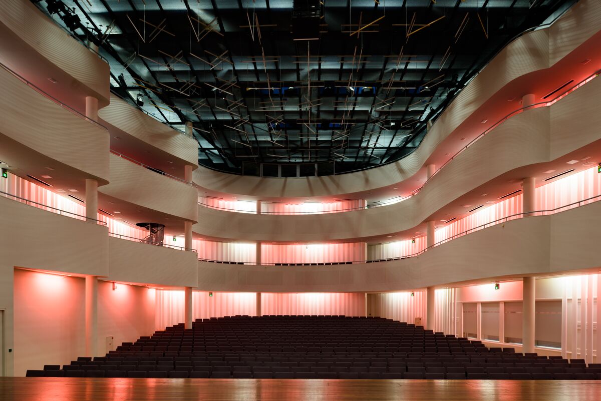Concertzaal Tilburg (fotograaf: Jostijn Ligtvoet Fotografie)